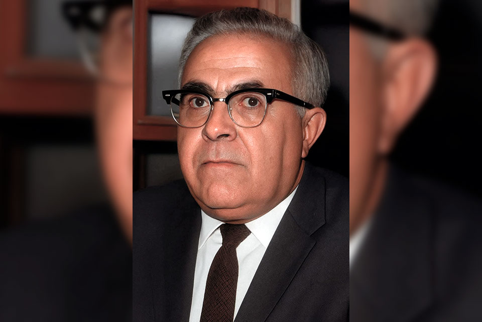 Dr Reinado Decoud Larrosa